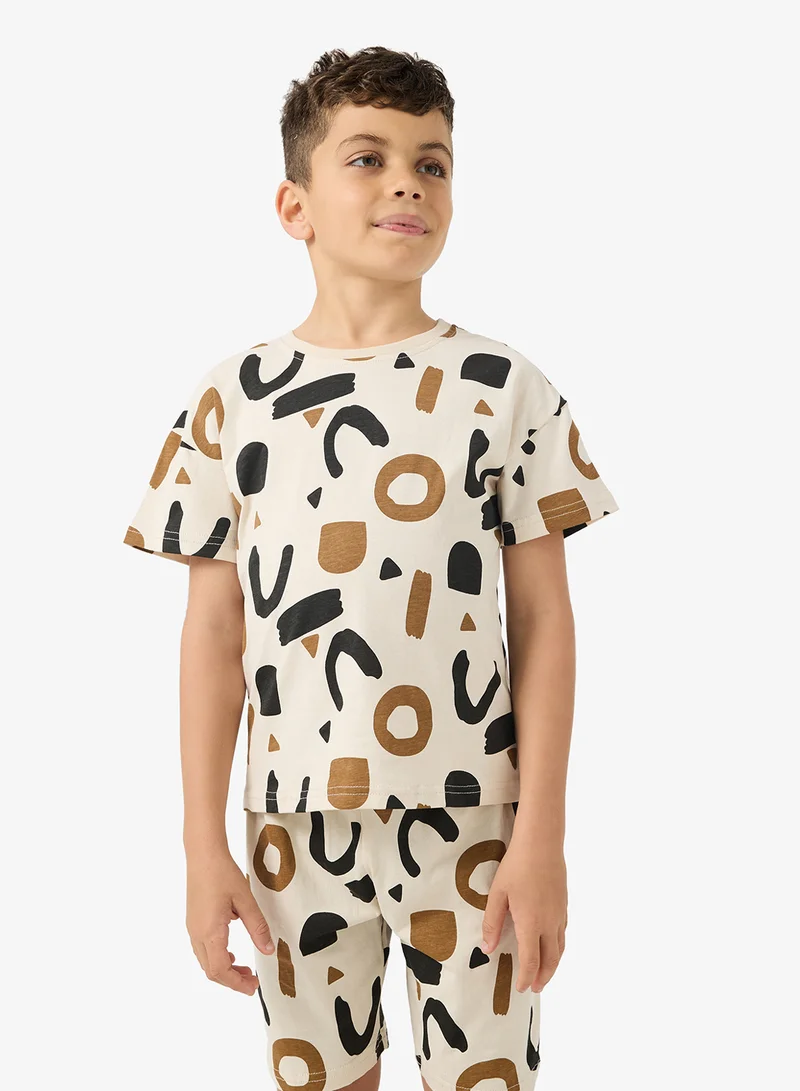 Pinata  Pattern Print Tshirt and Short Set for Men | Best Price UAE